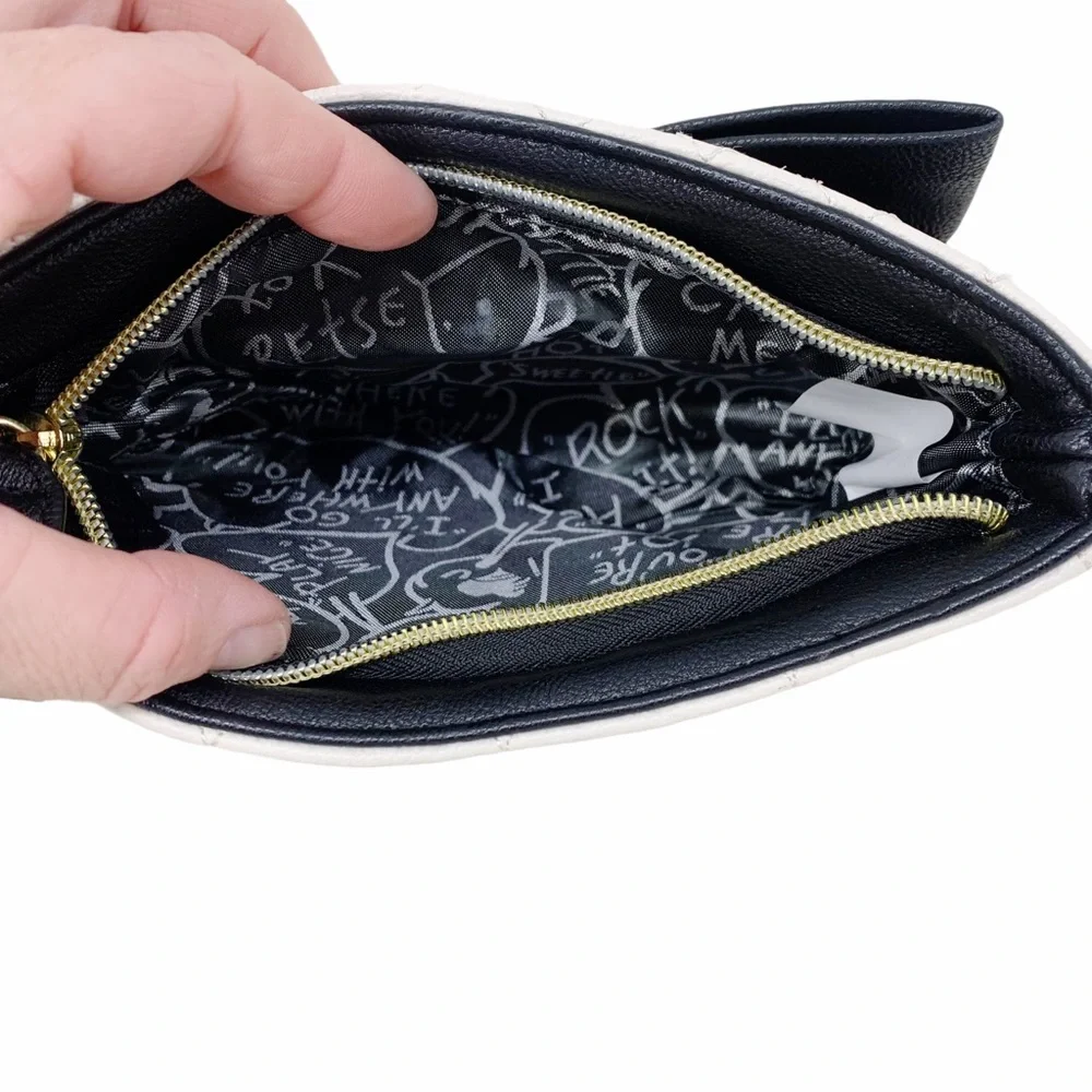 Betsey Johnson Quilted Heart Wristlet - Picture 6 of 10